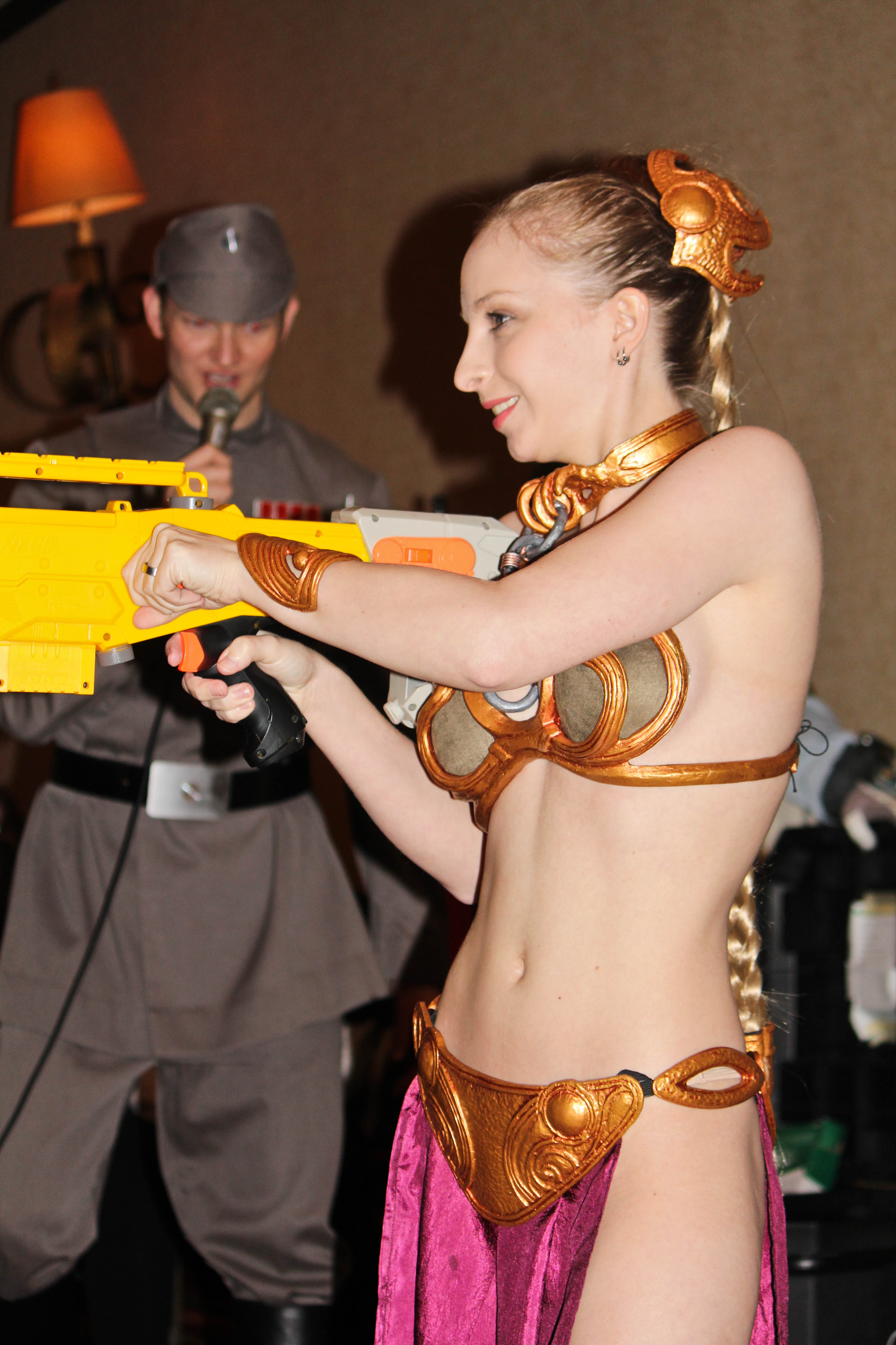 All-Con 2011 - Imperial Gladiators - Ginny McQueen as Leia_5680004588_o.jpg